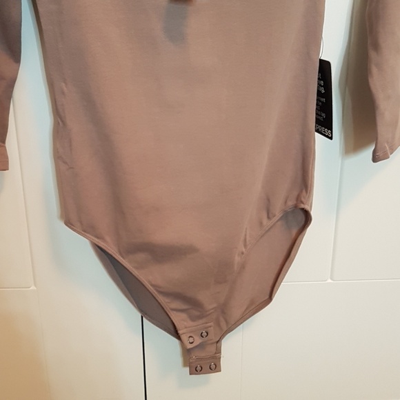 New taupe Express bodysuit size XS - Picture 2 of 4